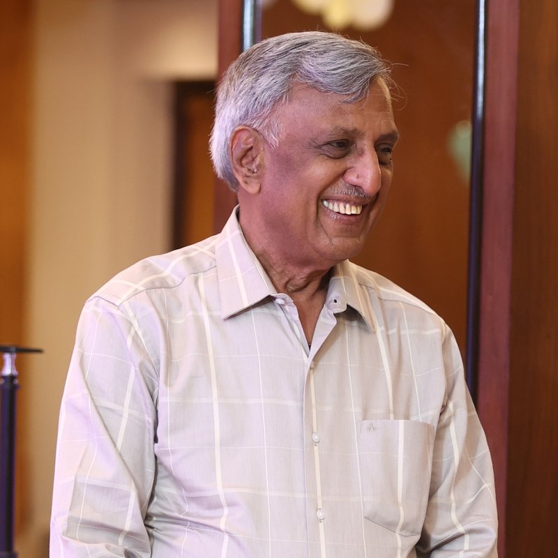 Portrait of Mohanlal Agarwal, founder of MLB Sourcing